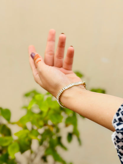 Classic tennis bracelet